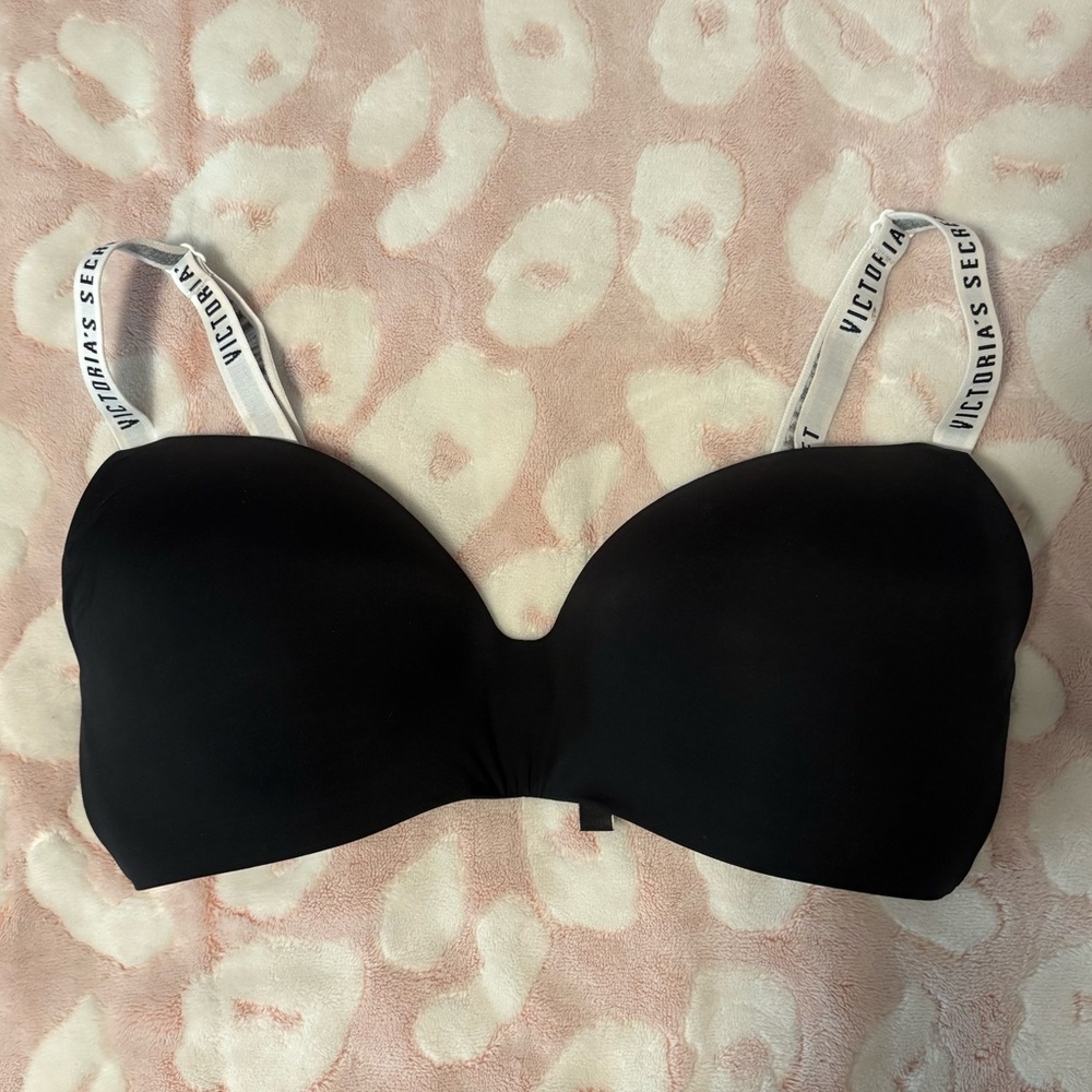 Victoria's Secret T-Shirt Lightly Lined Wireless Bra
